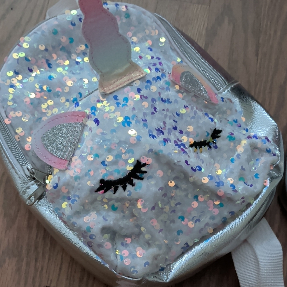 (2) Sparkly Unicorn Backpacks - Picture 3 of 7